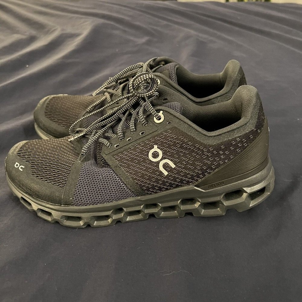 On running cloudstratus - womens size 7.5 - Black / Grey - $170 MSRP